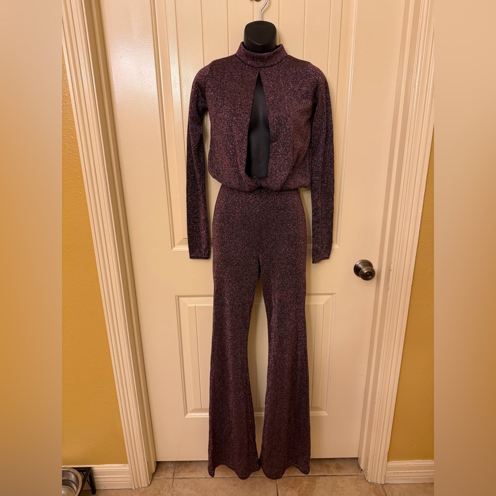 NWT PrettyLittleThing Glittery Purple Metallic Keyhole Cut Out Jumpsuit size 0